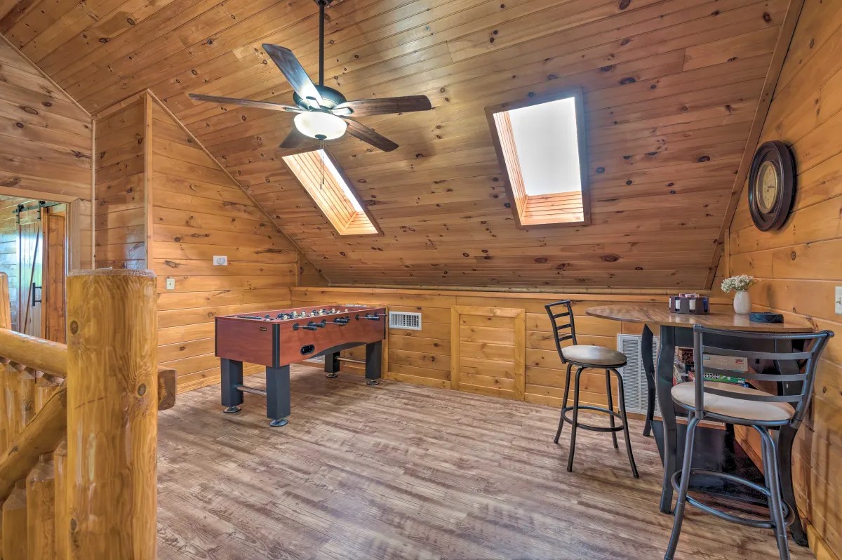 Whits End Cabin loft with foosball